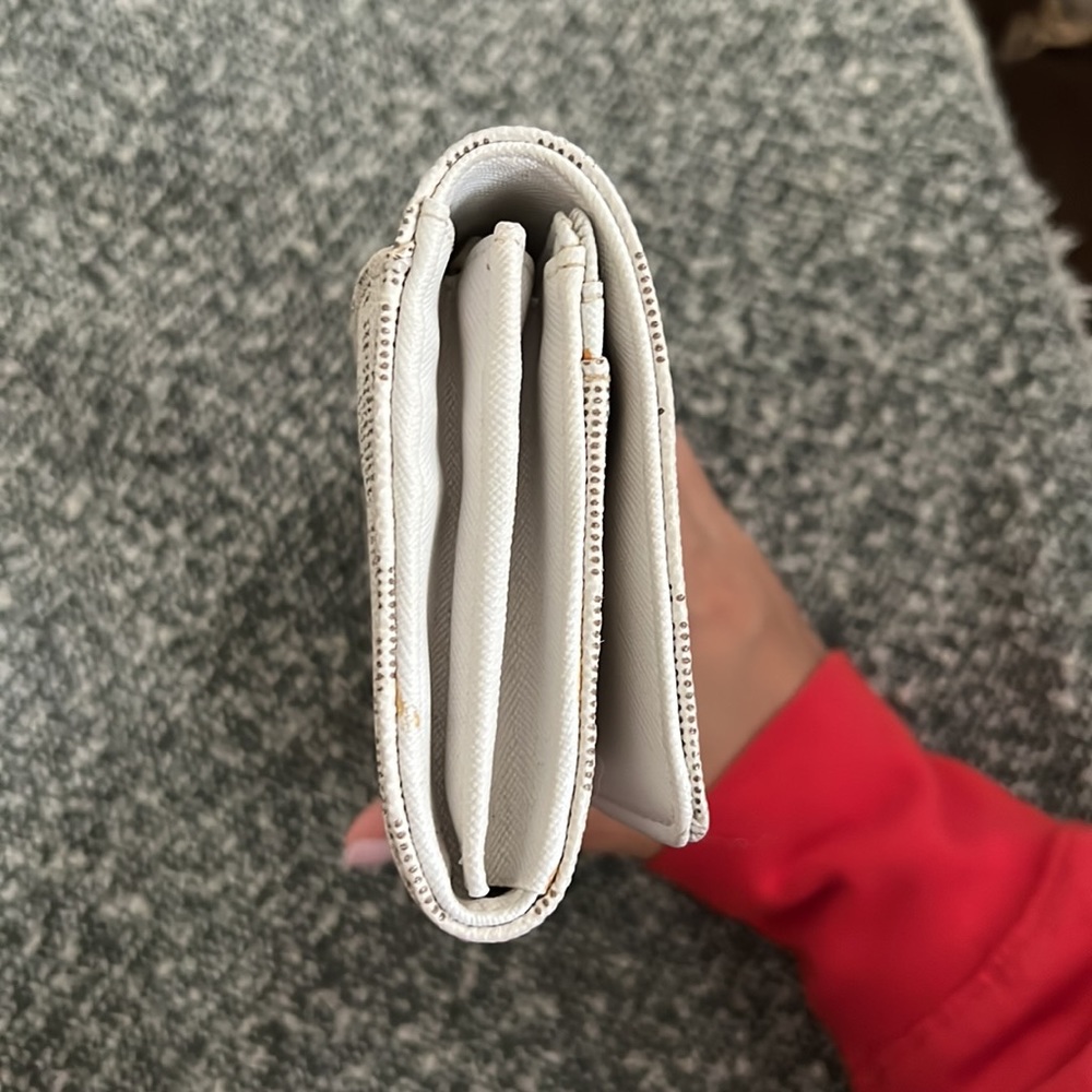 Michael Kors wallet - Picture 11 of 12